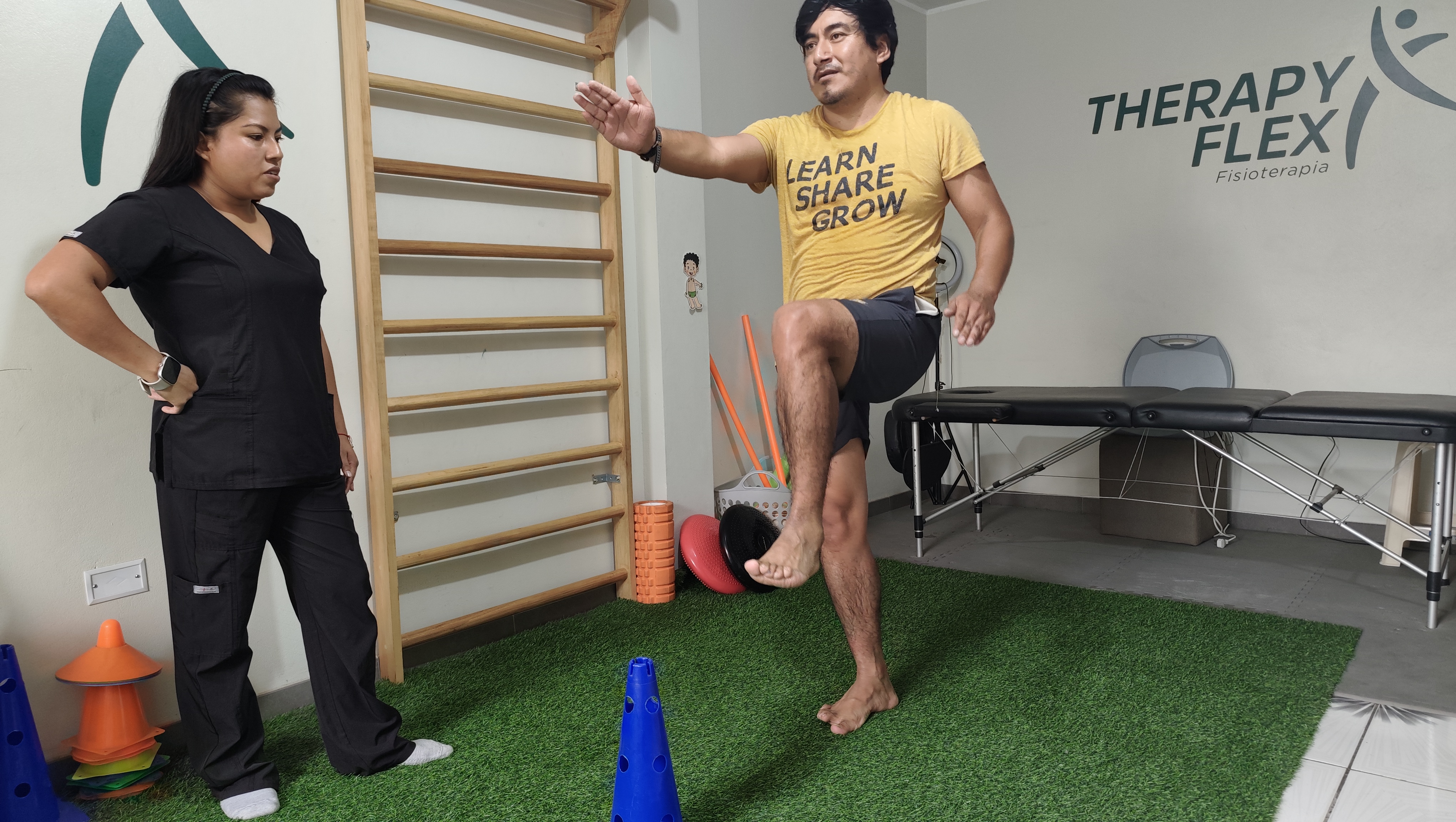 Ubicación de Therapy Flex en Urb. El Álamo, Retablo, Comas
